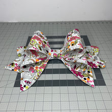 Load image into Gallery viewer, Large Fabric Bow, Big Bow for Wreath, Jumbo Bow, Bow Attachment, XL Bow, Spring Bow, Easter Basket Bow
